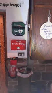 Defibrillator
